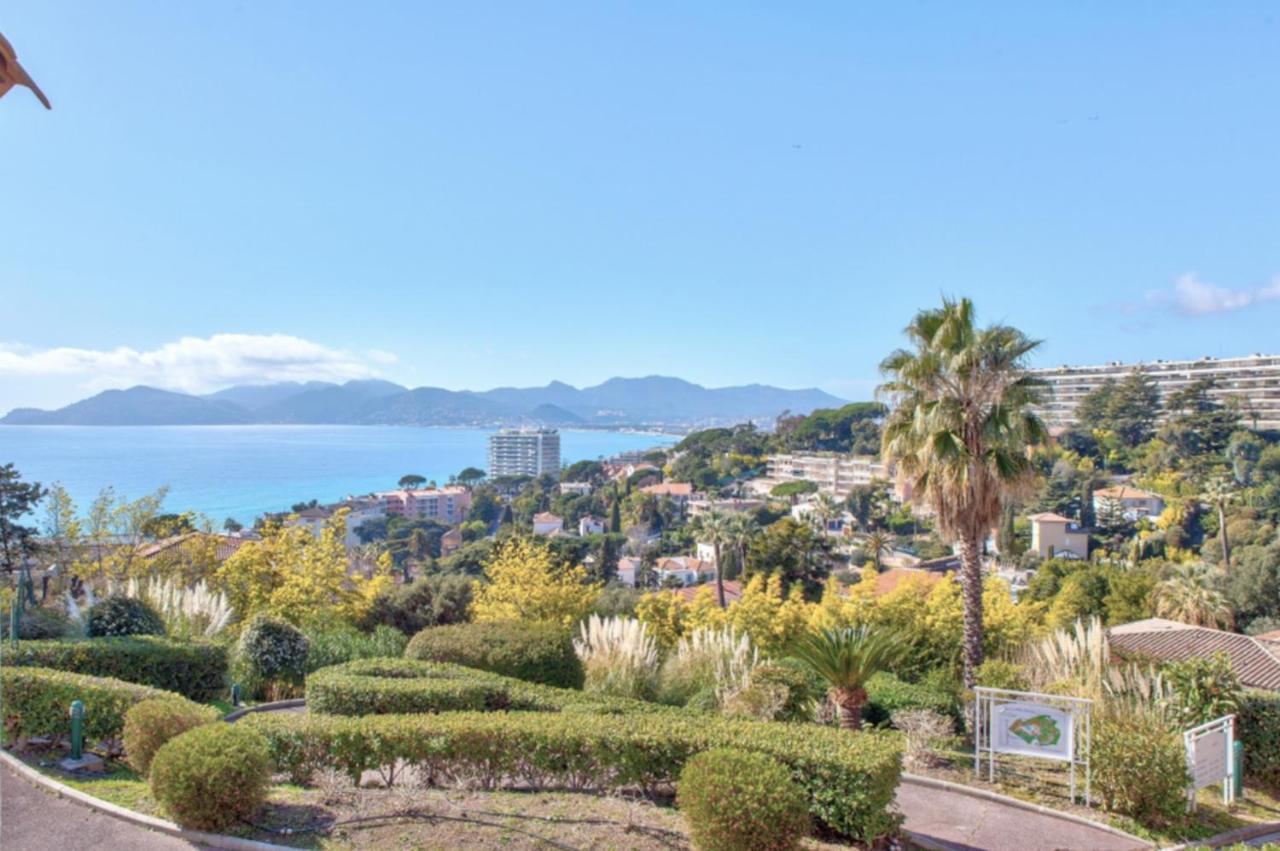 Appt Vue Mer Exceptionnelle Sur Baie De Cannes Extérieur photo
